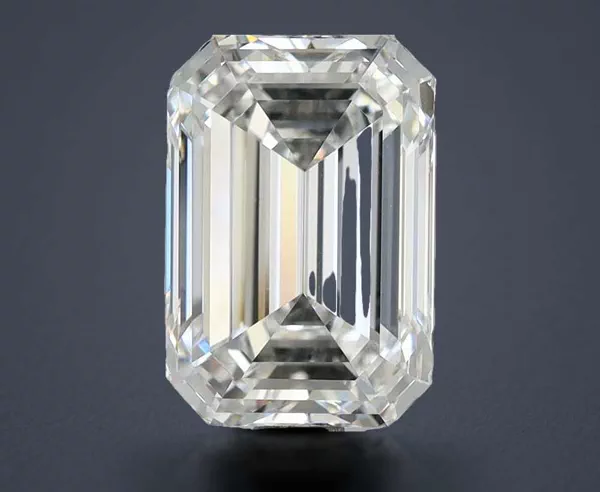 4.43 Carat · E · VVS2 Rare Carat Ideal Cut