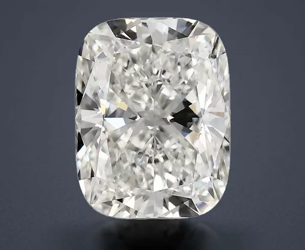 2.52 Carat · F · VVS2 Rare Carat Ideal Cut