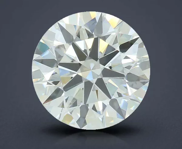 3.29 Carat · G · VS1 Rare Carat Ideal Cut