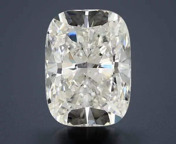 2.97 Carat · F · VS2 Rare Carat Ideal Cut