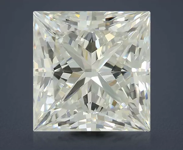 4.51 Carat · G · VVS2 Rare Carat Ideal Cut