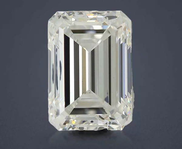 5.2 Carat · E · VS1 Rare Carat Ideal Cut