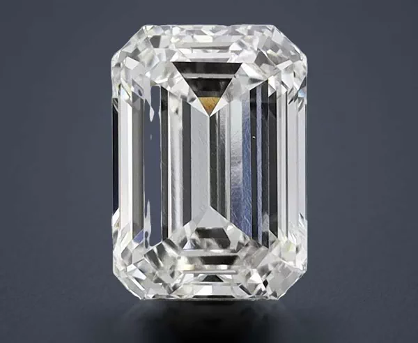 2.3 Carat · G · VVS2 Rare Carat Ideal Cut