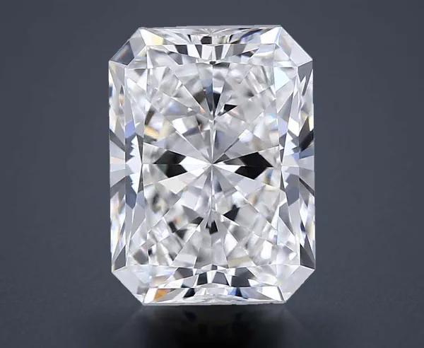 3.04 Carat · G · VVS1 Rare Carat Ideal Cut