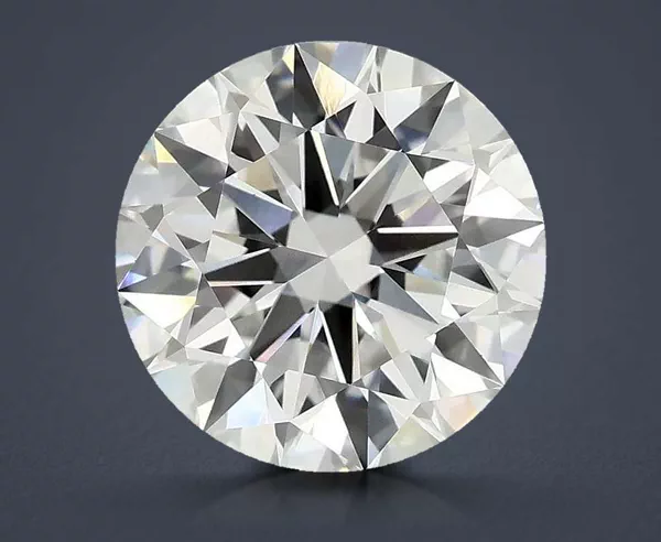 3.9 Carat · E · VVS2 Rare Carat Ideal Cut