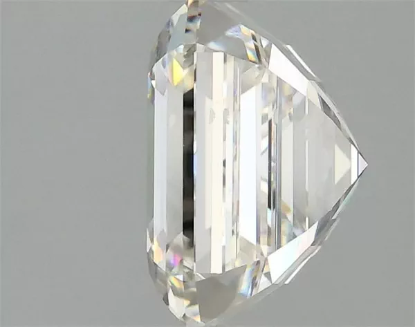 4.04 Carat · H · VS1 Rare Carat Ideal Cut