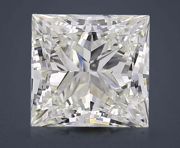 4.3 Carat · G · VS1 Rare Carat Ideal Cut