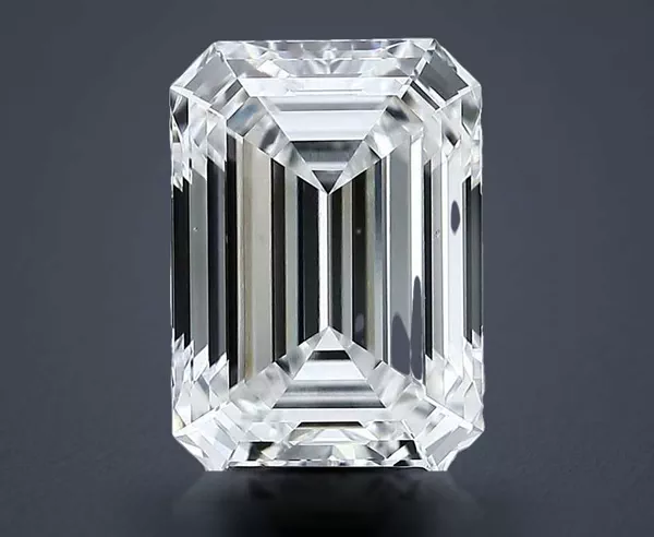 5.02 Carat · E · VS1 Rare Carat Ideal Cut