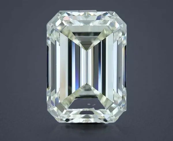 4 Carat · J · VVS1 Rare Carat Ideal Cut