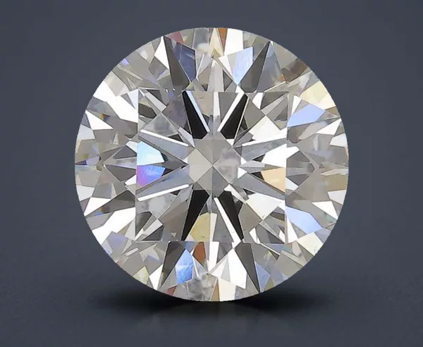 2.84 Carat · G · VS1 Rare Carat Ideal Cut