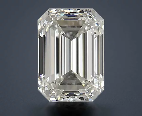 0.65 Carat · I · IF Rare Carat Ideal Cut