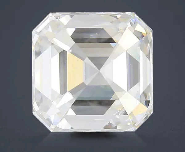 2.78 Carat · F · VS1 Rare Carat Ideal Cut