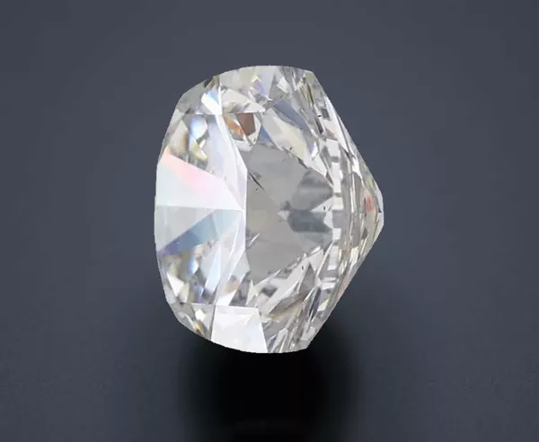 2.34 Carat · F · VS2 Rare Carat Ideal Cut