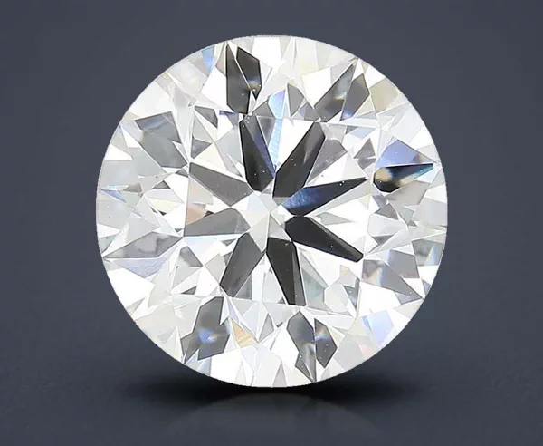 4.2 Carat · G · VS1 Rare Carat Ideal Cut