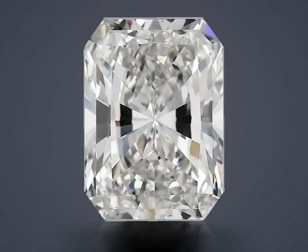 2.59 Carat · F · VS1 Rare Carat Ideal Cut