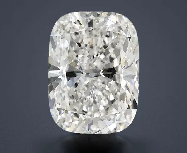 3 Carat · F · VVS2 Rare Carat Ideal Cut
