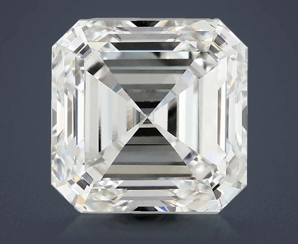 4.01 Carat · E · VVS2 excellent Cut