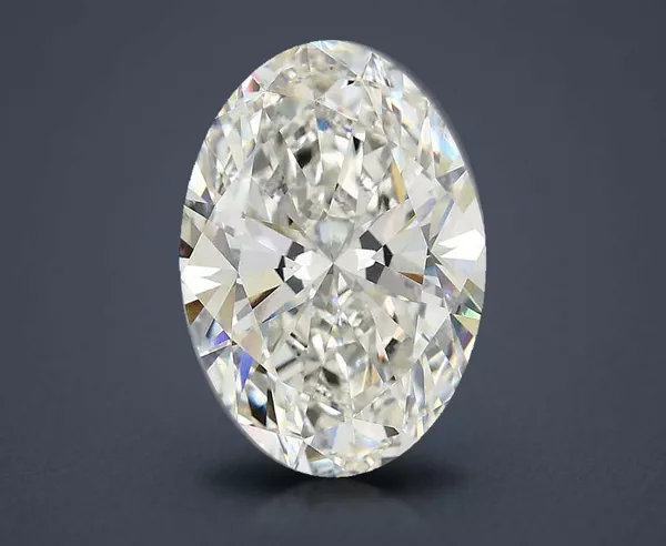 4.02 Carat · G · VVS2 Rare Carat Ideal Cut