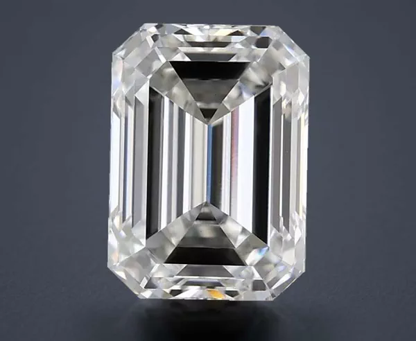 2.29 Carat · G · VS1 Rare Carat Ideal Cut
