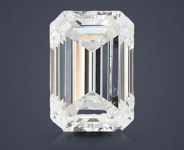 5.25 Carat · E · VS1 Rare Carat Ideal Cut