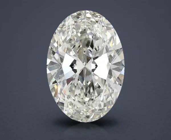3.47 Carat · G · VS1 Rare Carat Ideal Cut