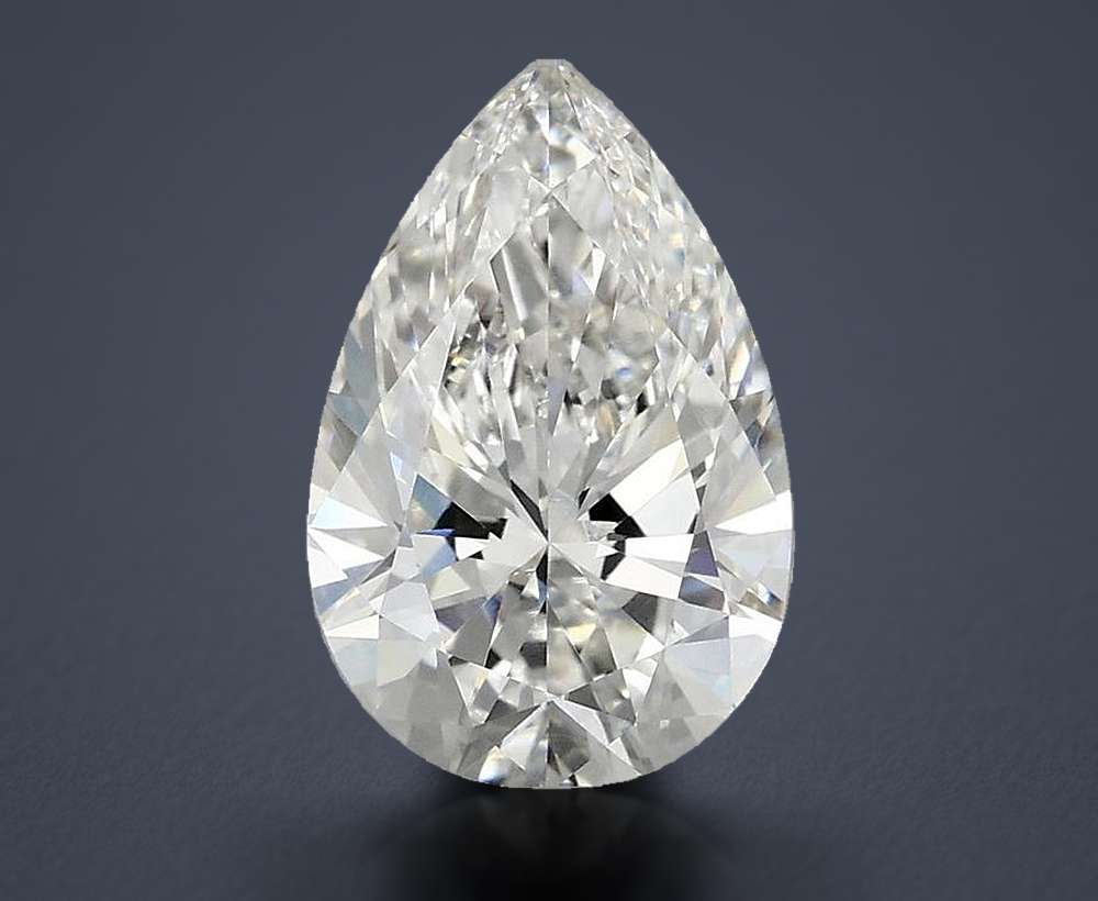 2.1 Carat · F · VVS2 Rare Carat Ideal Cut