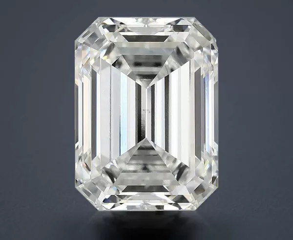 6.29 Carat · F · VS1 Rare Carat Ideal Cut