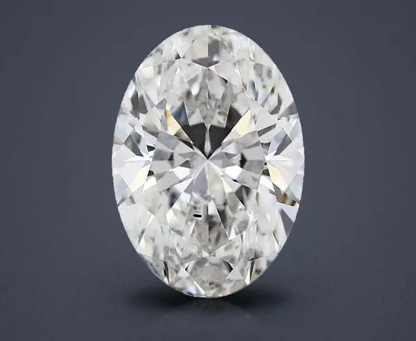 4.32 Carat · G · VS2 Rare Carat Ideal Cut