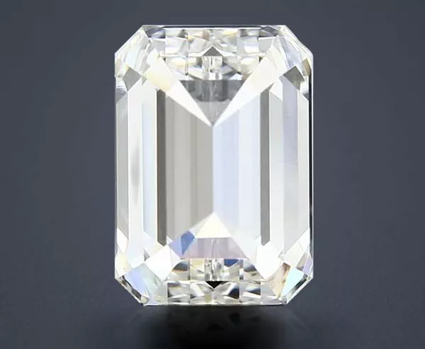 4.01 Carat · H · VS1 Rare Carat Ideal Cut