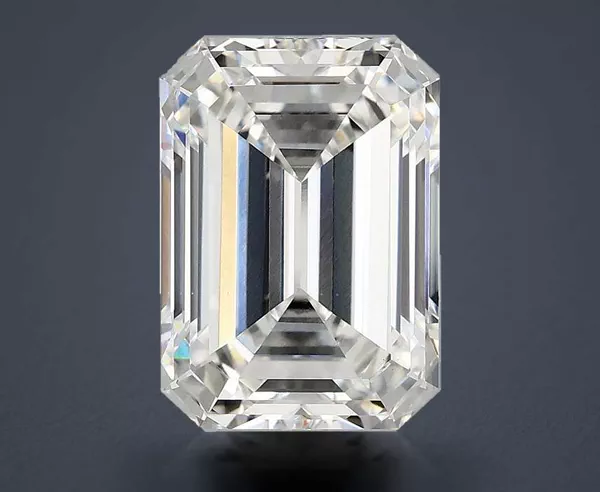 4.81 Carat · E · VS1 Rare Carat Ideal Cut