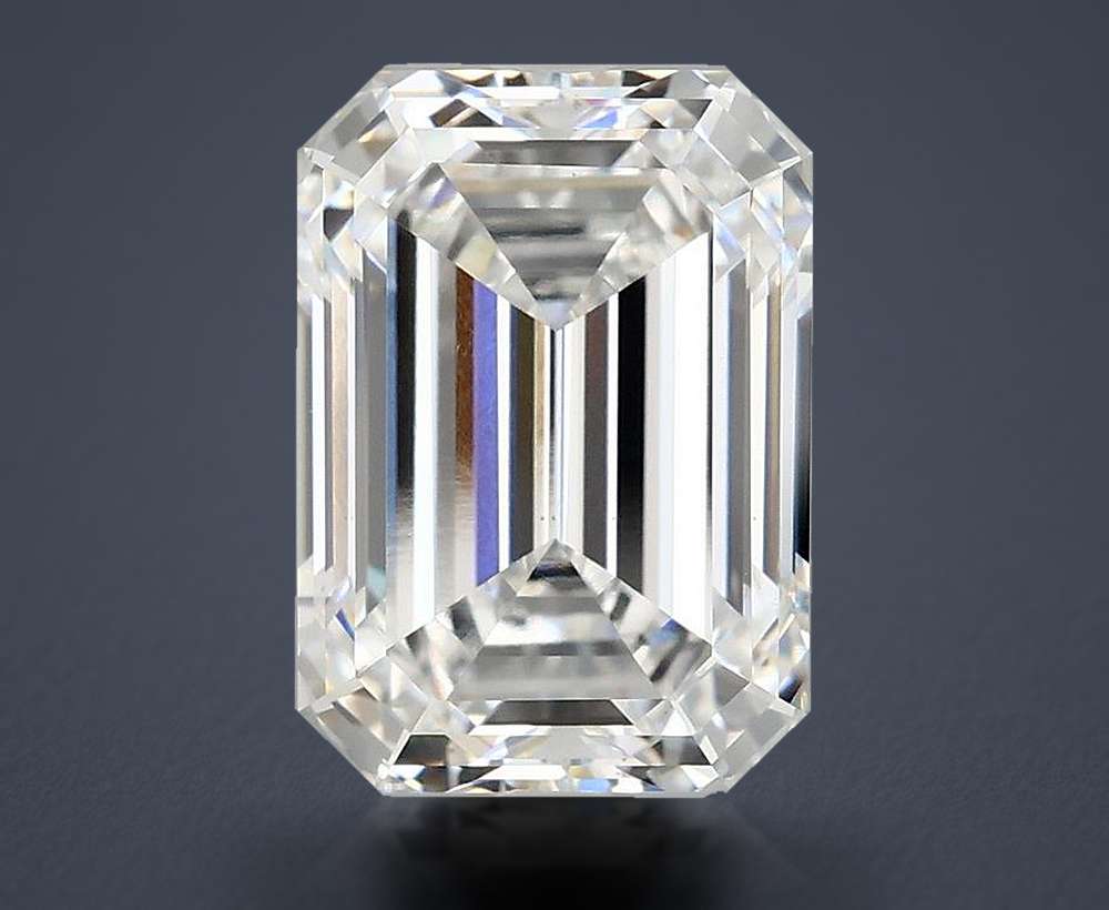 4.31 Carat · E · VS1 Rare Carat Ideal Cut