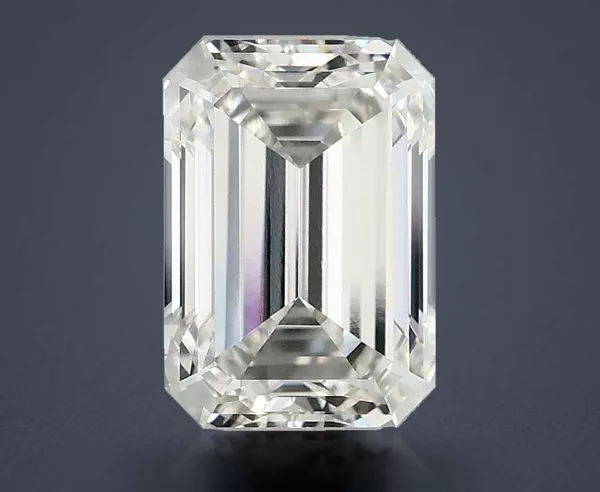 3 Carat · G · VVS2 Rare Carat Ideal Cut