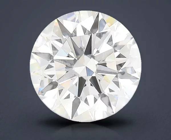 4.27 Carat · G · VS1 Rare Carat Ideal Cut
