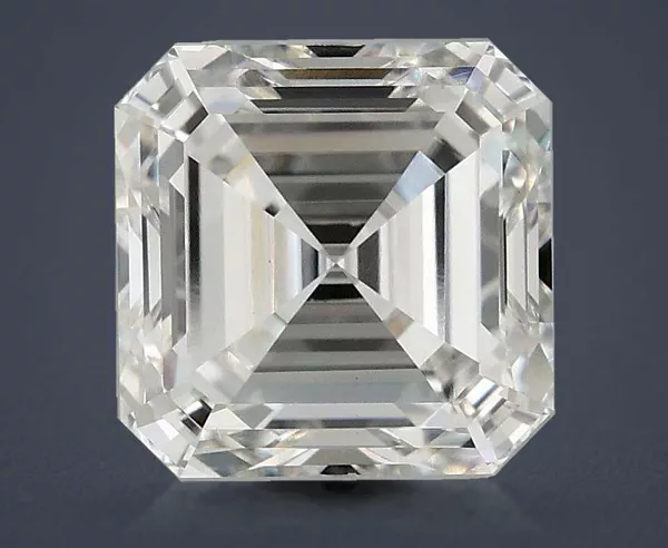 3.04 Carat · F · VS1 excellent Cut