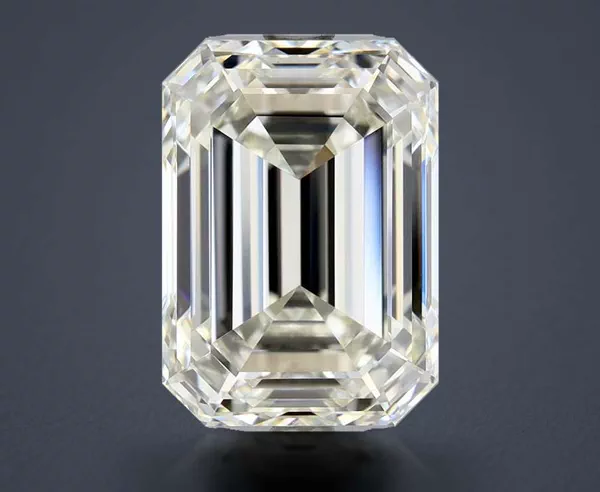 5.01 Carat · K · VS1 Rare Carat Ideal Cut