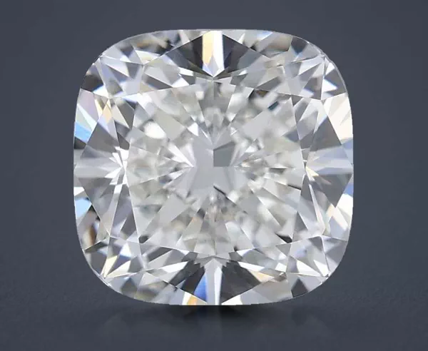 2.76 Carat · G · VVS2 Rare Carat Ideal Cut