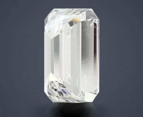 1.18 Carat · F · VVS2 Rare Carat Ideal Cut
