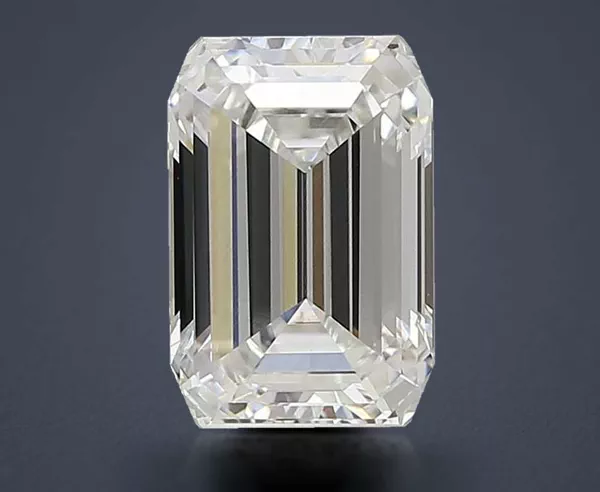 3.52 Carat · F · VS1 Rare Carat Ideal Cut