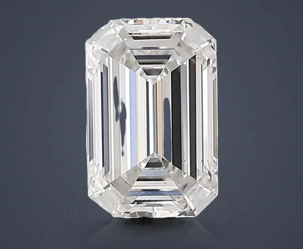 4.02 Carat · G · VS1 Rare Carat Ideal Cut