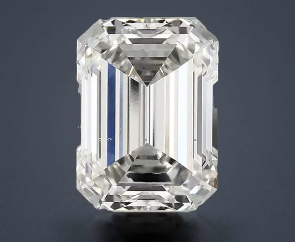 2.41 Carat · F · VS2 Rare Carat Ideal Cut