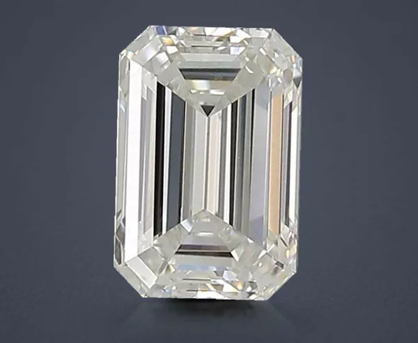 1.59 Carat · F · VVS2 Rare Carat Ideal Cut