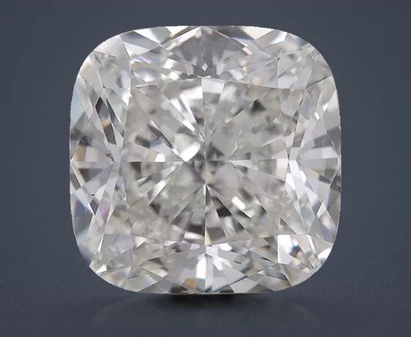 5.44 Carat · H · VS1 Rare Carat Ideal Cut