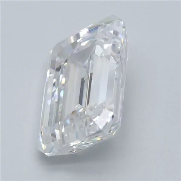 7 Carat · E · VS1 Rare Carat Ideal Cut