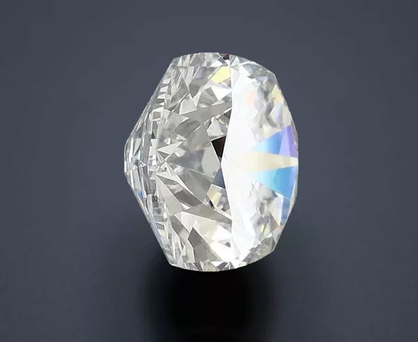 2.88 Carat · F · VS1 Rare Carat Ideal Cut