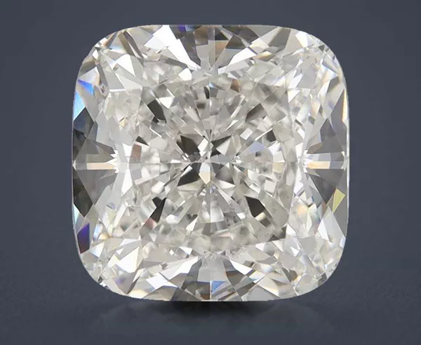 6.08 Carat · G · VS2 Rare Carat Ideal Cut