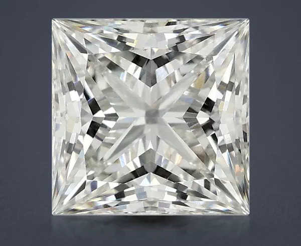 2.84 Carat · G · VVS2 Rare Carat Ideal Cut