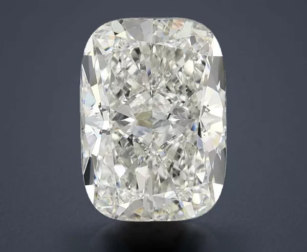 3.21 Carat · F · VS1 Rare Carat Ideal Cut