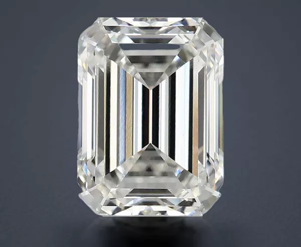 3.17 Carat · F · VS1 Rare Carat Ideal Cut