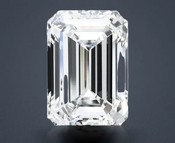 2.06 Carat · E · VVS2 Rare Carat Ideal Cut
