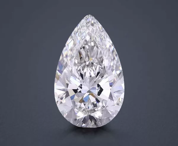 5.55 Carat · G · VS1 Rare Carat Ideal Cut